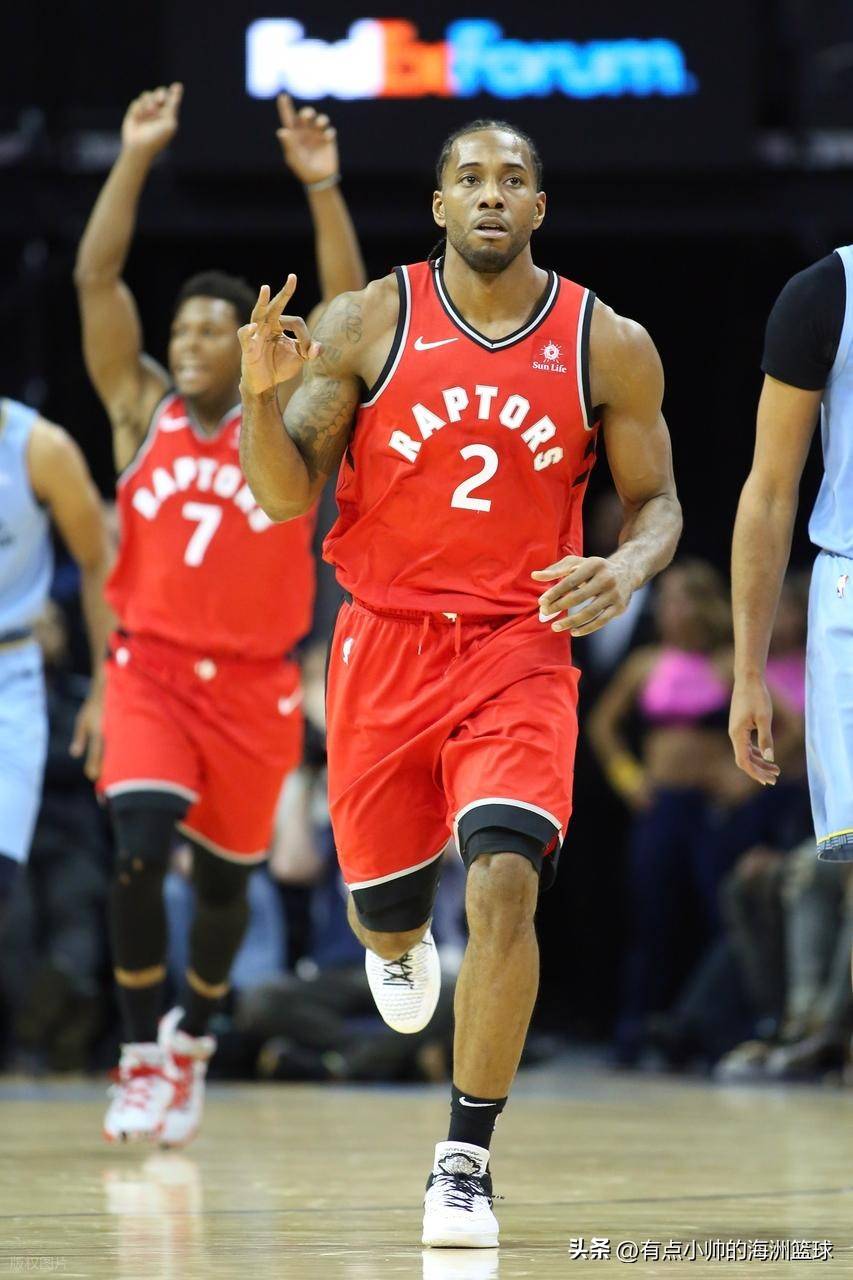 后场转身 后场转身